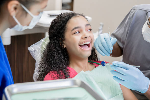 Best Same-Day Emergency Dental Services in Island Walk, FL